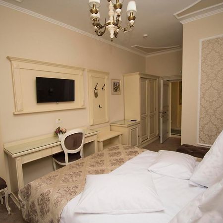 Vila Turistica Tosca Regal Bacau Exterior photo